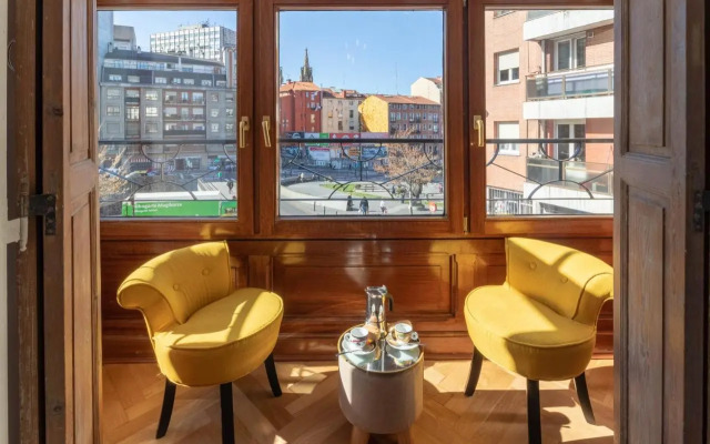 Acogedor, de Diseño Moderno en Zona Antigua