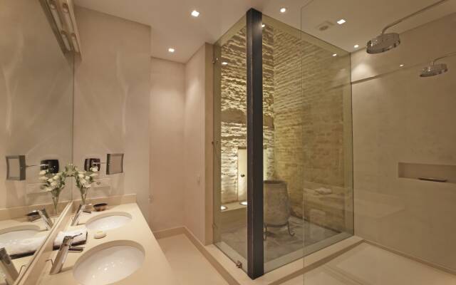 Hotel Boutique Corral del Rey by ALUZ Collection