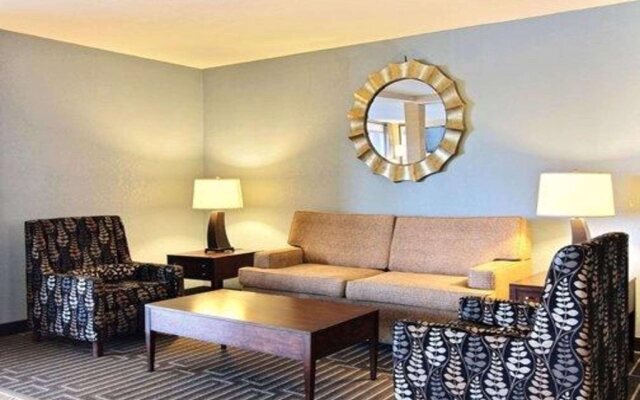 Quality Inn Thief River Falls