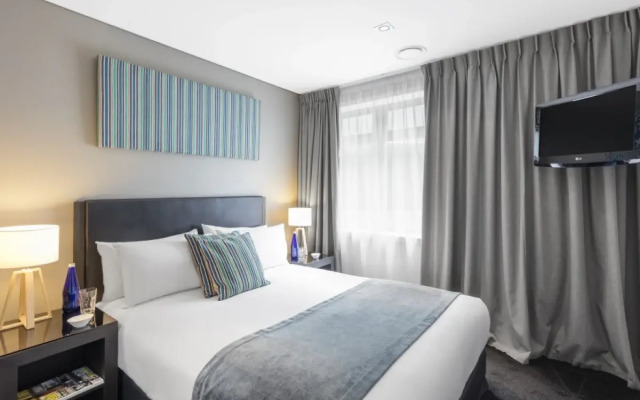 Oaks Auckland Hotel