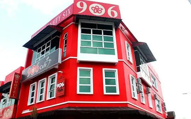 Ninety Six Batu Berendam