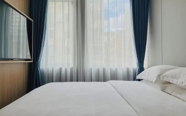 Dayin Hotel (Shanghai People's Square & Suzhou River Branch)