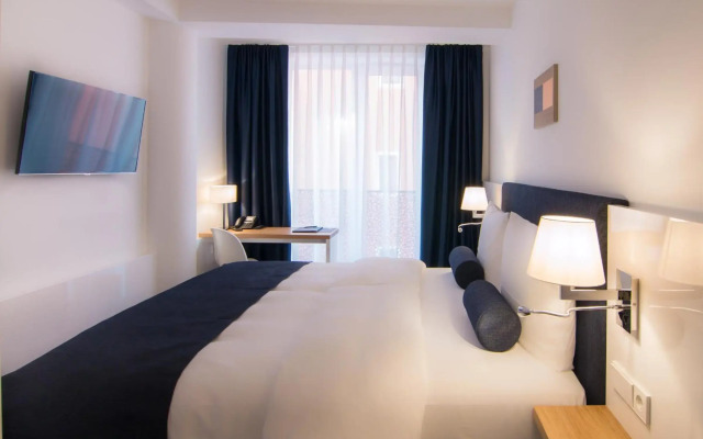 Bayer 89 Vi Vadi Hotel
