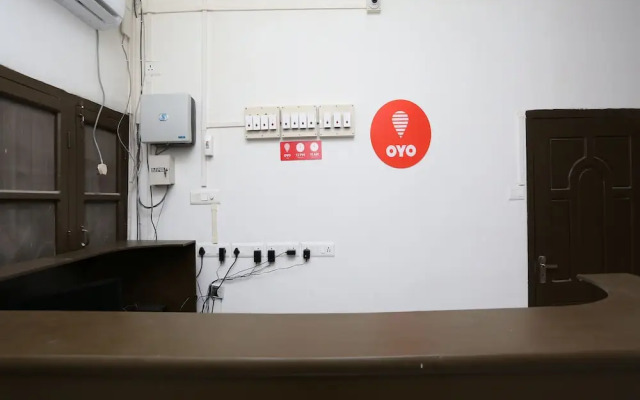 OYO 10912 Nirman Residency