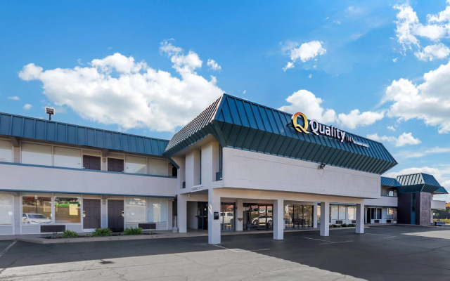 Quality Inn & Suites Easley - Greenville