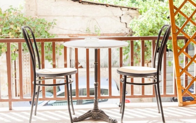 Charming Apartment in Pagkrati-GTD95602