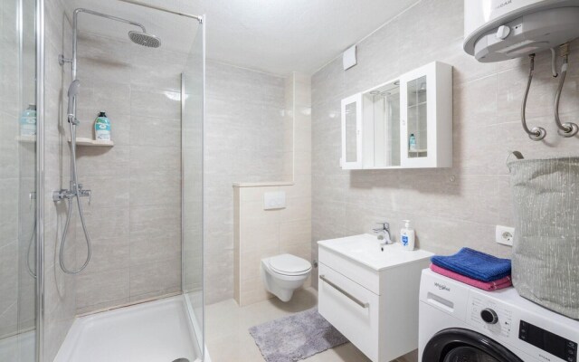 Beautiful Home in Povlja With Wifi and 3 Bedrooms