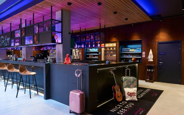 Moxy Brussels City Center