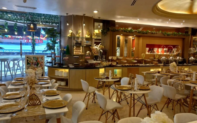 Capital O 914 Makati Palace Hotel