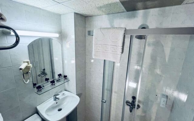 Akar Palace Resort Hotel