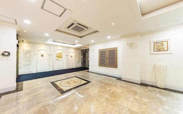 Bongaya Hotel