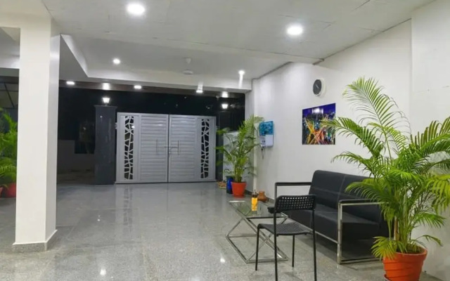 Relaxing 1 Bhk Service Apartment With Balcony Gym