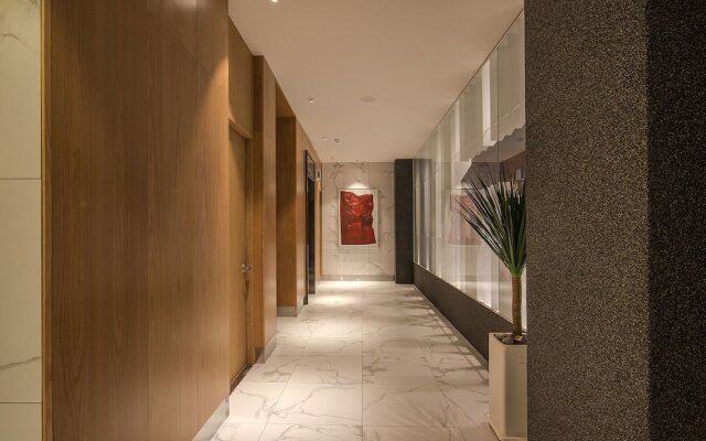 Blo By Blo Hotel