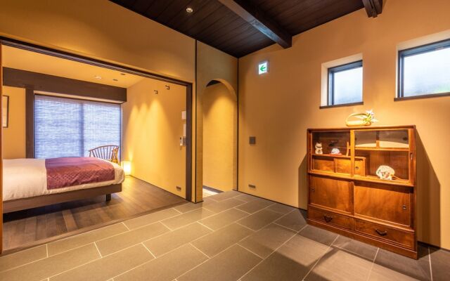 Guesthouse Hana Petalstream Villa