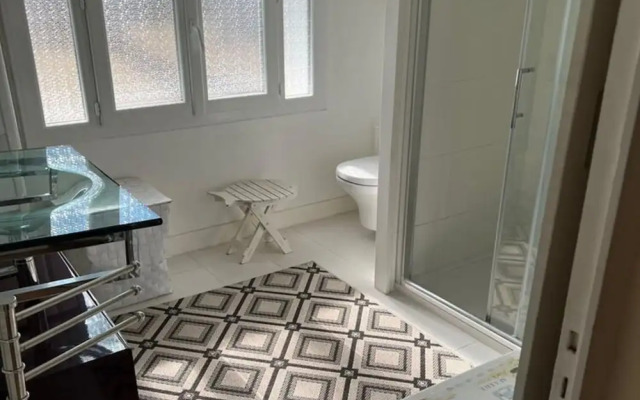 Beautiful Villa Near the Beach