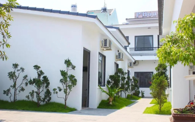 Phouse Hotel