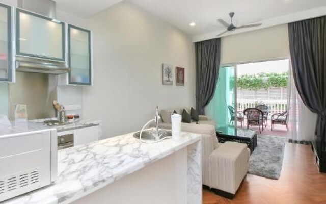 Apartment Xin Straits Quay Penang