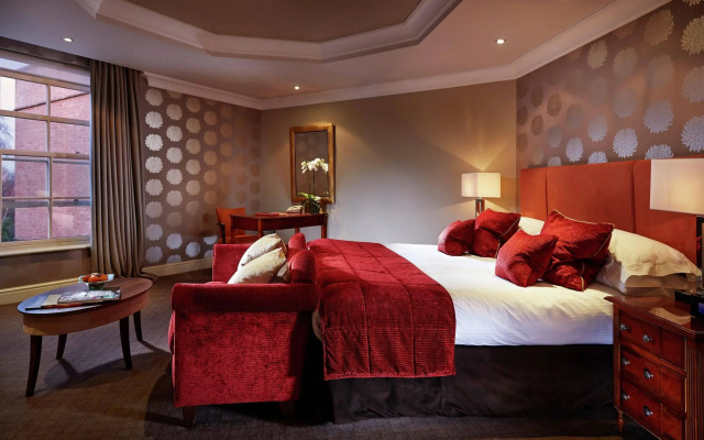 Alexander House And Utopia Spa
