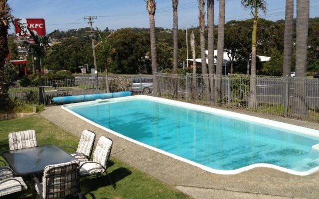 Sandpiper Motel