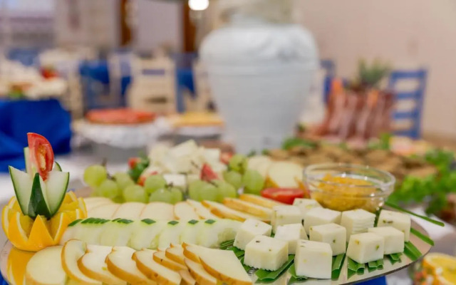 Perla del Golfo Resort