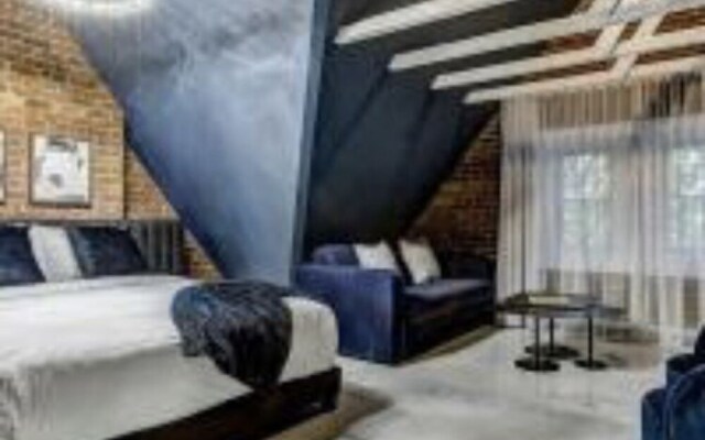 Bouticroom Studios Museums Premiumstays