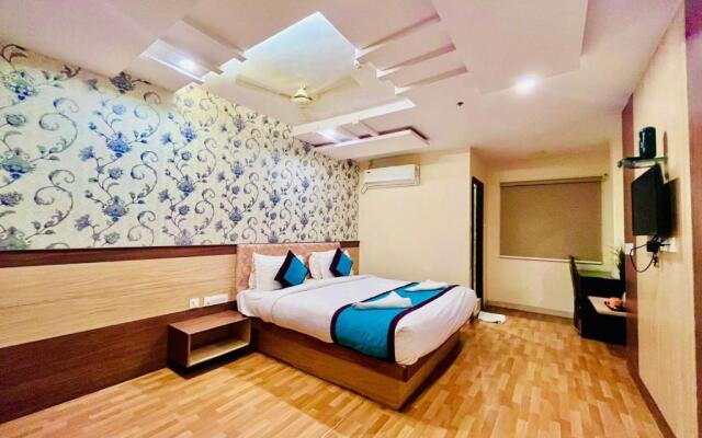 Hotel SM Deccan Park Near Rajiv Gandhi International Airport
