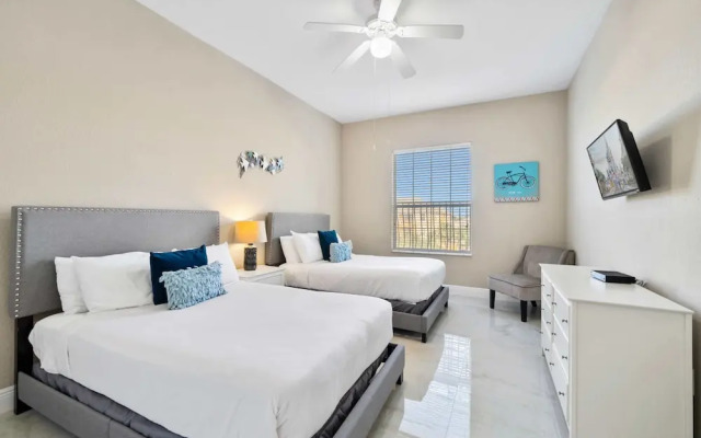 4804 Cayview Avenue #401