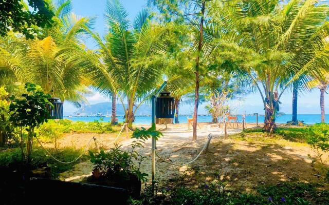 Tan Son Nhat Con Dao Resort