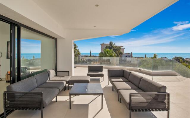 Villa Nirvana in Fuengirola