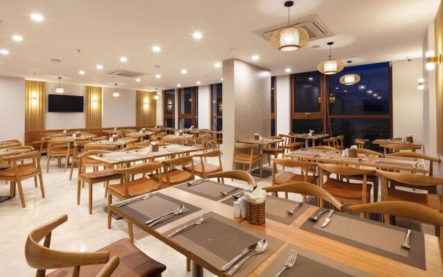 Sunkiss Hotel