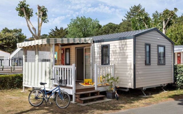 Camping Domaine des Salins