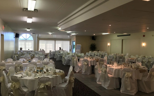 Fairway Inn