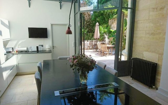Villa With 4 Bedrooms In Bordeaux, With Private Pool, Enclosed Garden And Wifi