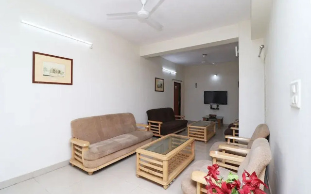 Oyo 6448 Hotel Smriti Grand