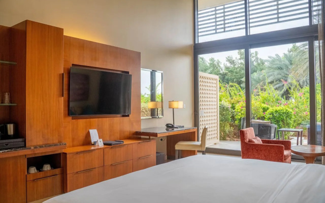VOGO Abu Dhabi Golf Resort & Spa