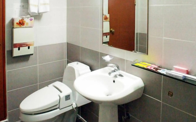 Arirang Hotel