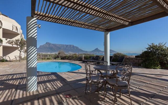 Leisure Bay 306 by CTHA