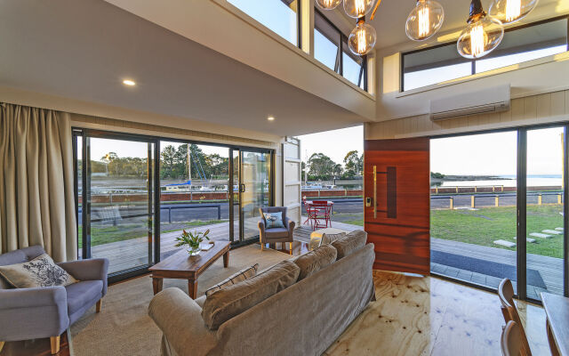 Coastal Pods Wynyard