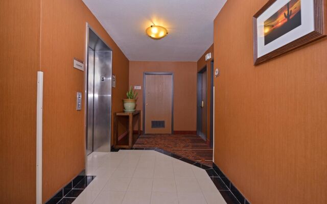 Best Western Gold Poppy Inn