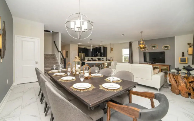 8 Bdrm Champions Gate Villa