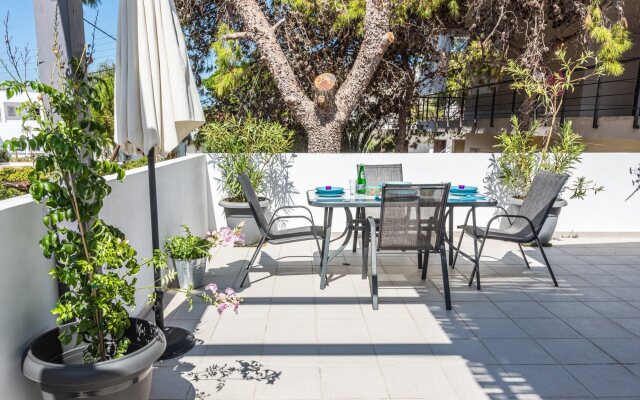 Orama Suites