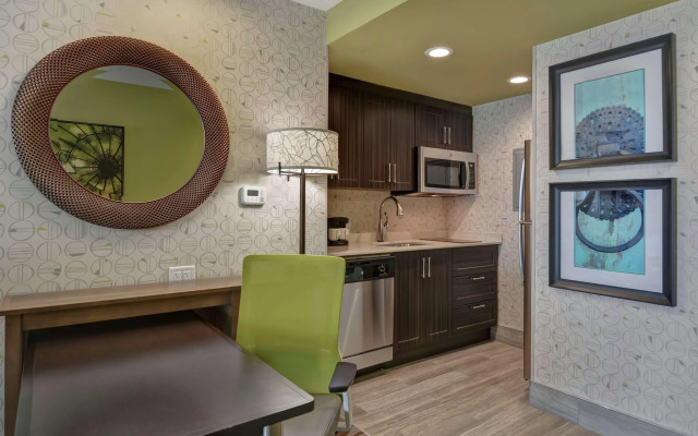Homewood Suites by Hilton Savannah-North/Airport