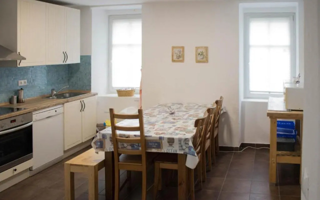 Holiday home Travellers Haven House