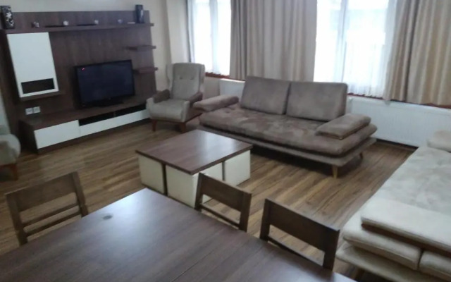 Bedir Comfortable Apartment 120m to Taksim Square