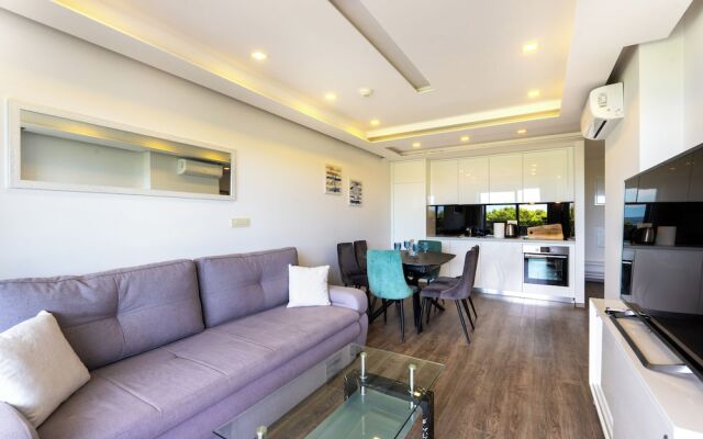 Luxury Penthouse Apt on beach Makarska