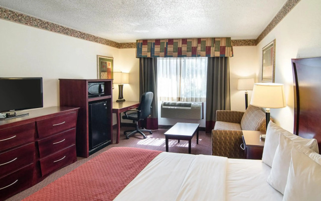 Quality Inn
