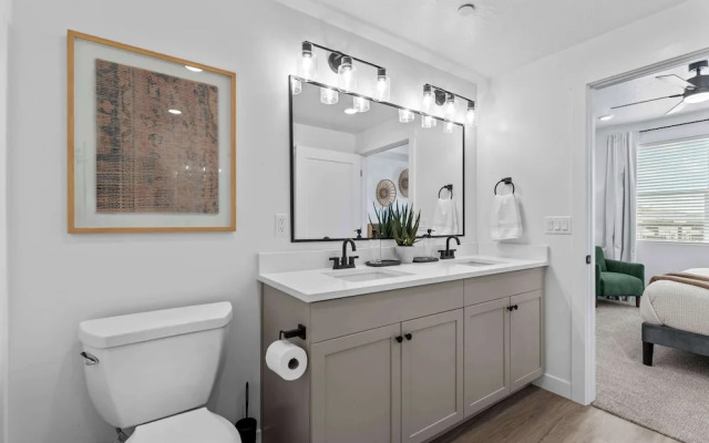 Terra Vista Stay for 8