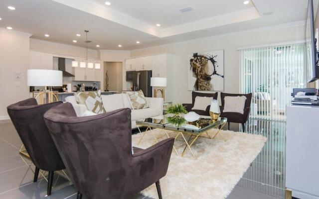 Top Deluxe Apartment at Storey Lake 262817