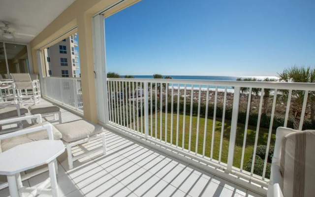 Oceania 201 3 Bedroom Condo by RedAwning