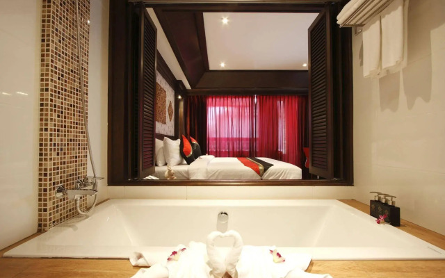Rayaburi Hotel Patong